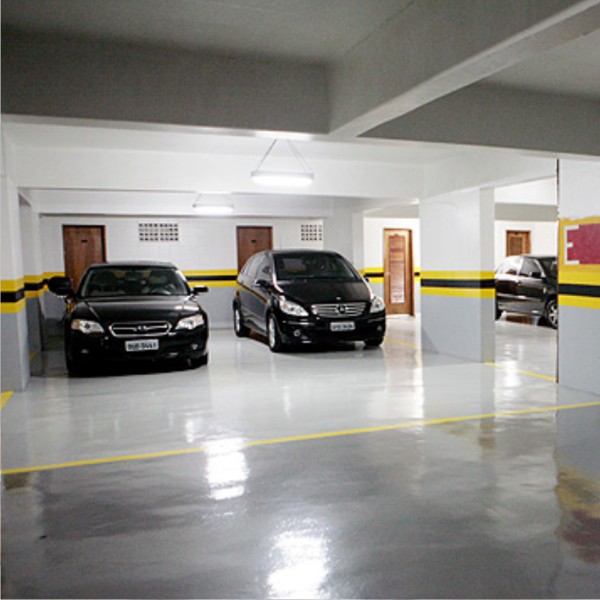 Síndico Profissional em Curitiba garagem